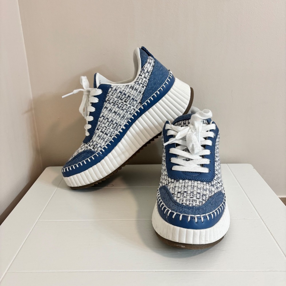 Universal Thread Women's Blue Tweed Denim Platform Sneakers Size 8